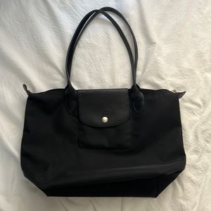 Medium black Longchamp le pliage shoulder bag